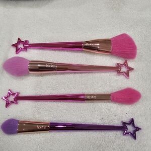 tarte Star Wand Makeup Brush Set - Pink and Purple
